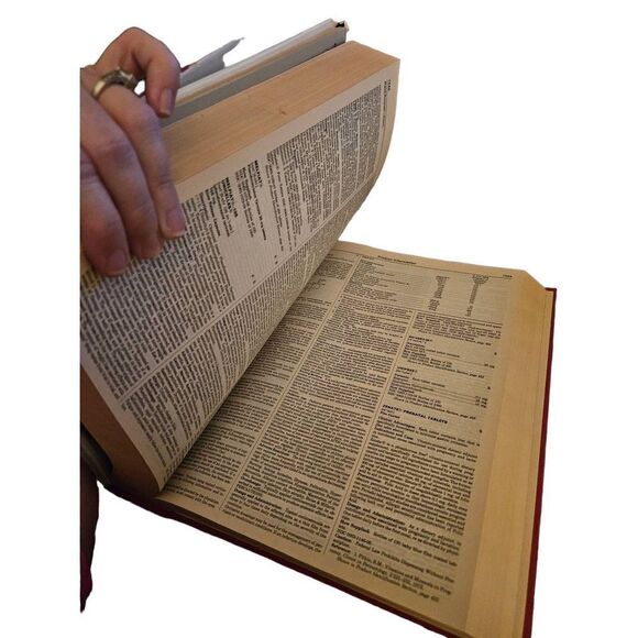 Physicians desk reference 1986 - Picture 4 of 5